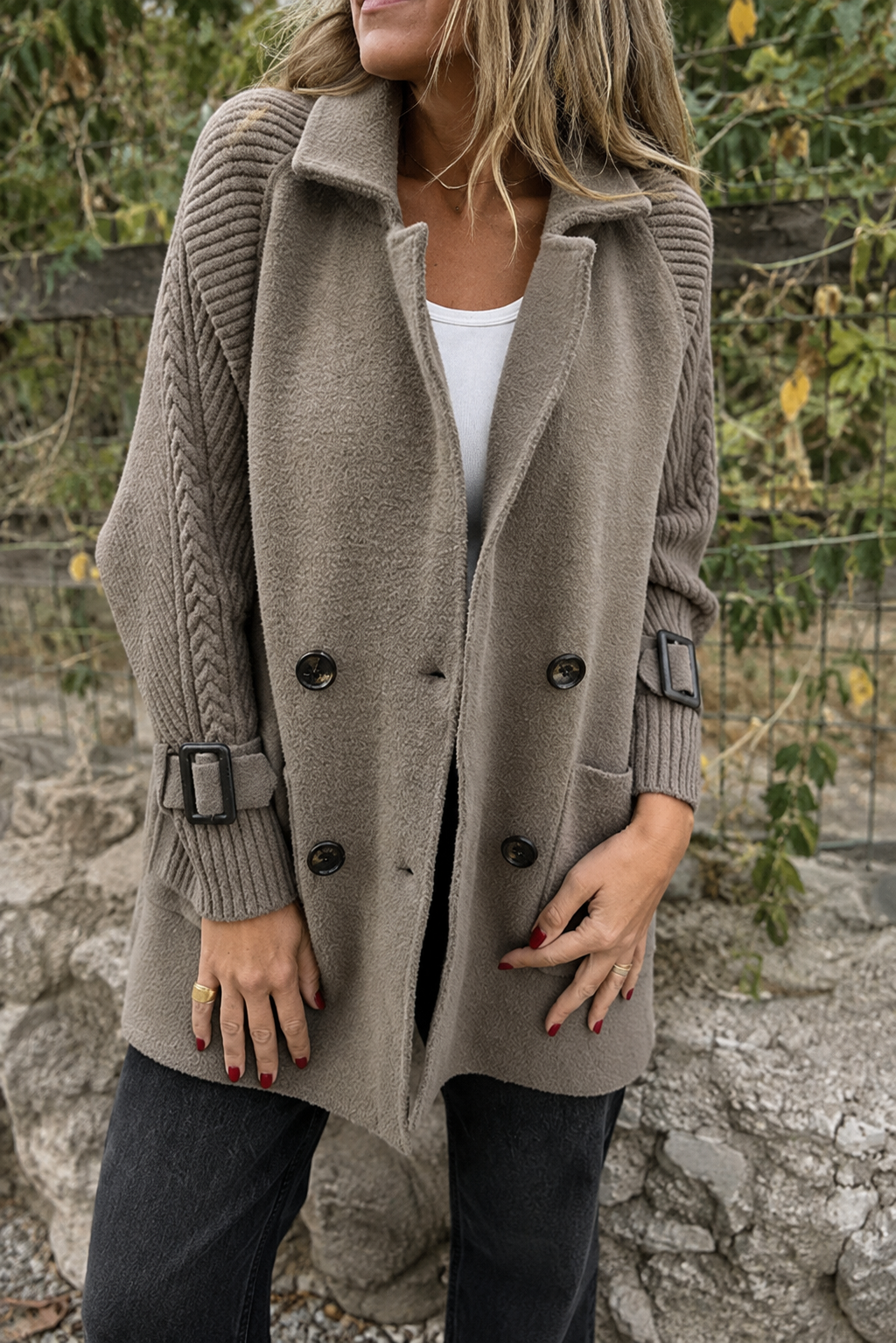 Elara Knit-Sleeve Double-Breasted Blazer | SIMSHA