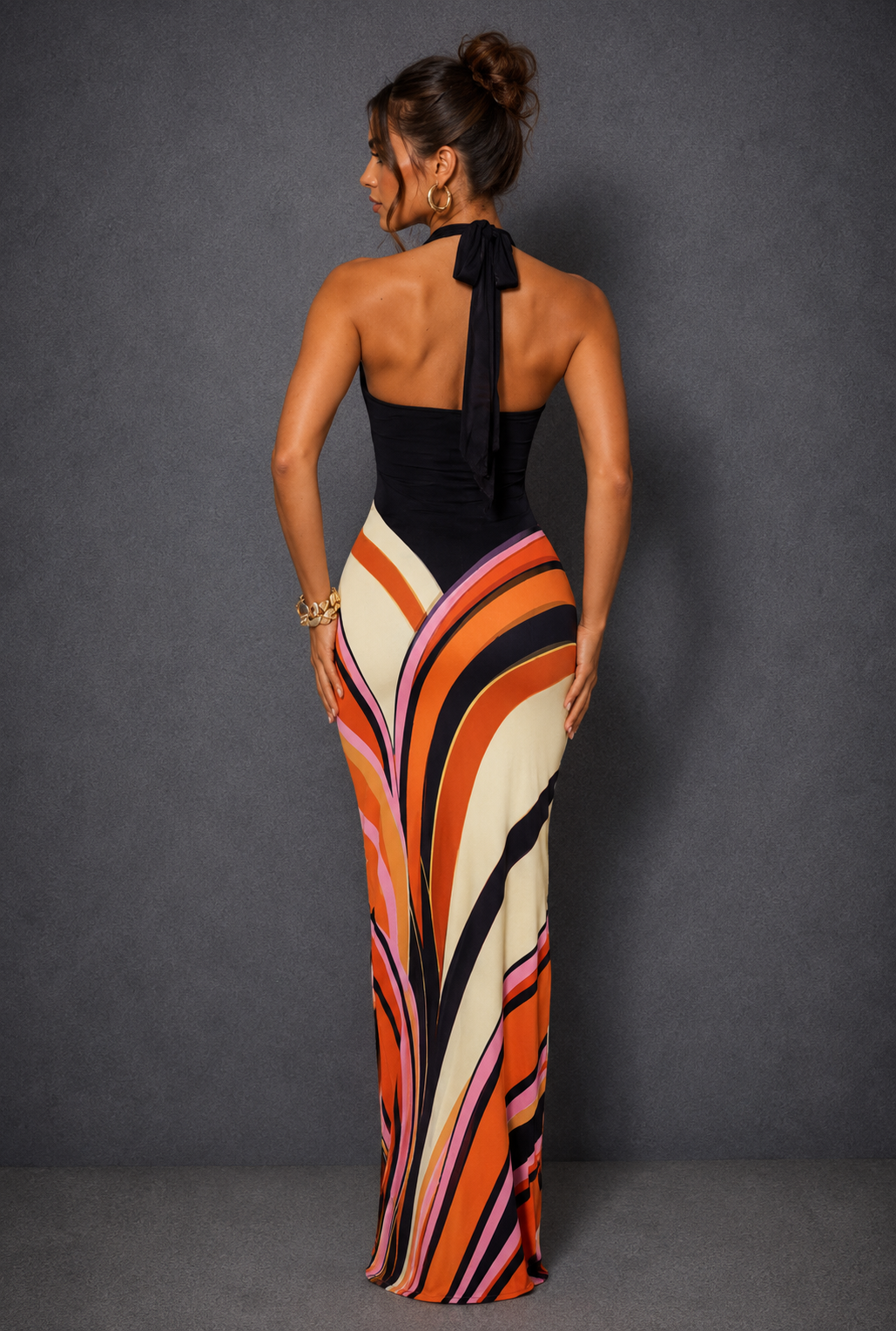 Aurora Wave Halter Maxi Dress | SIMSHA