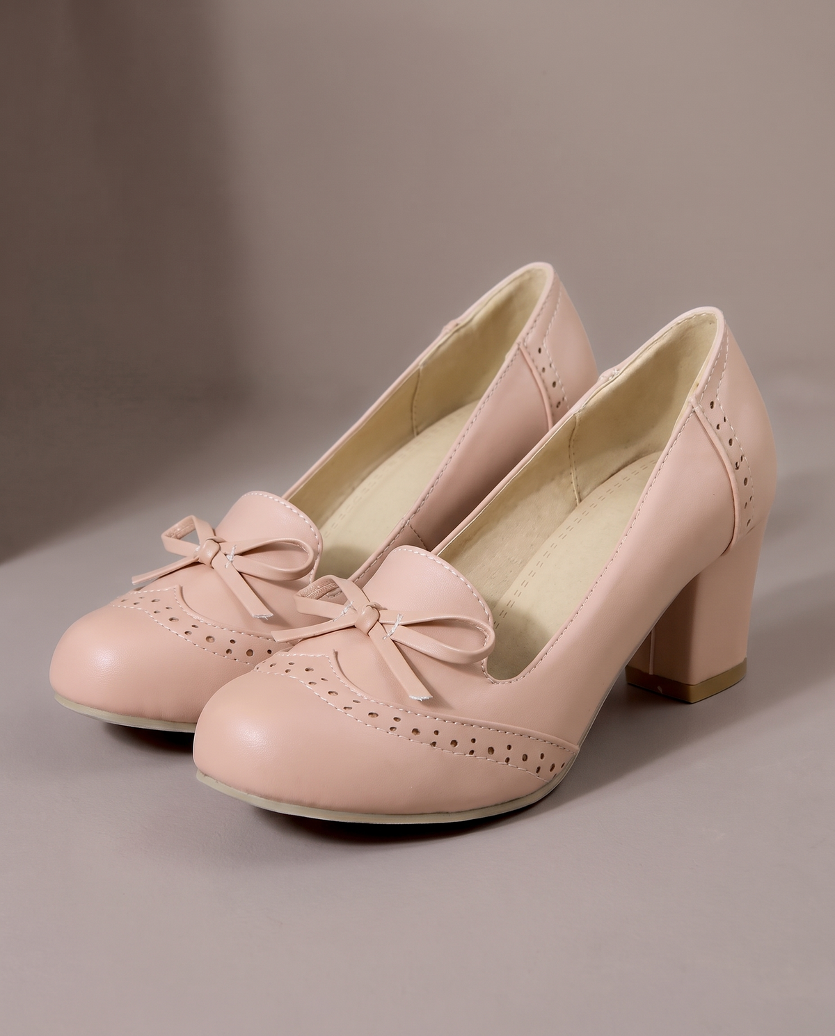 Eloise™ Vintage Bow Heels