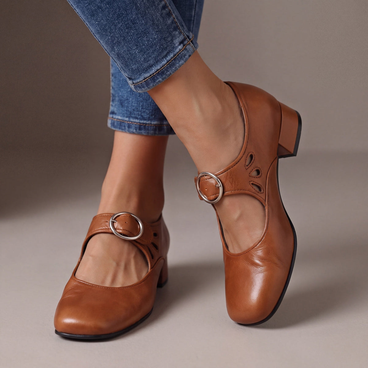 Amelie™ Classic Leather Mary Janes