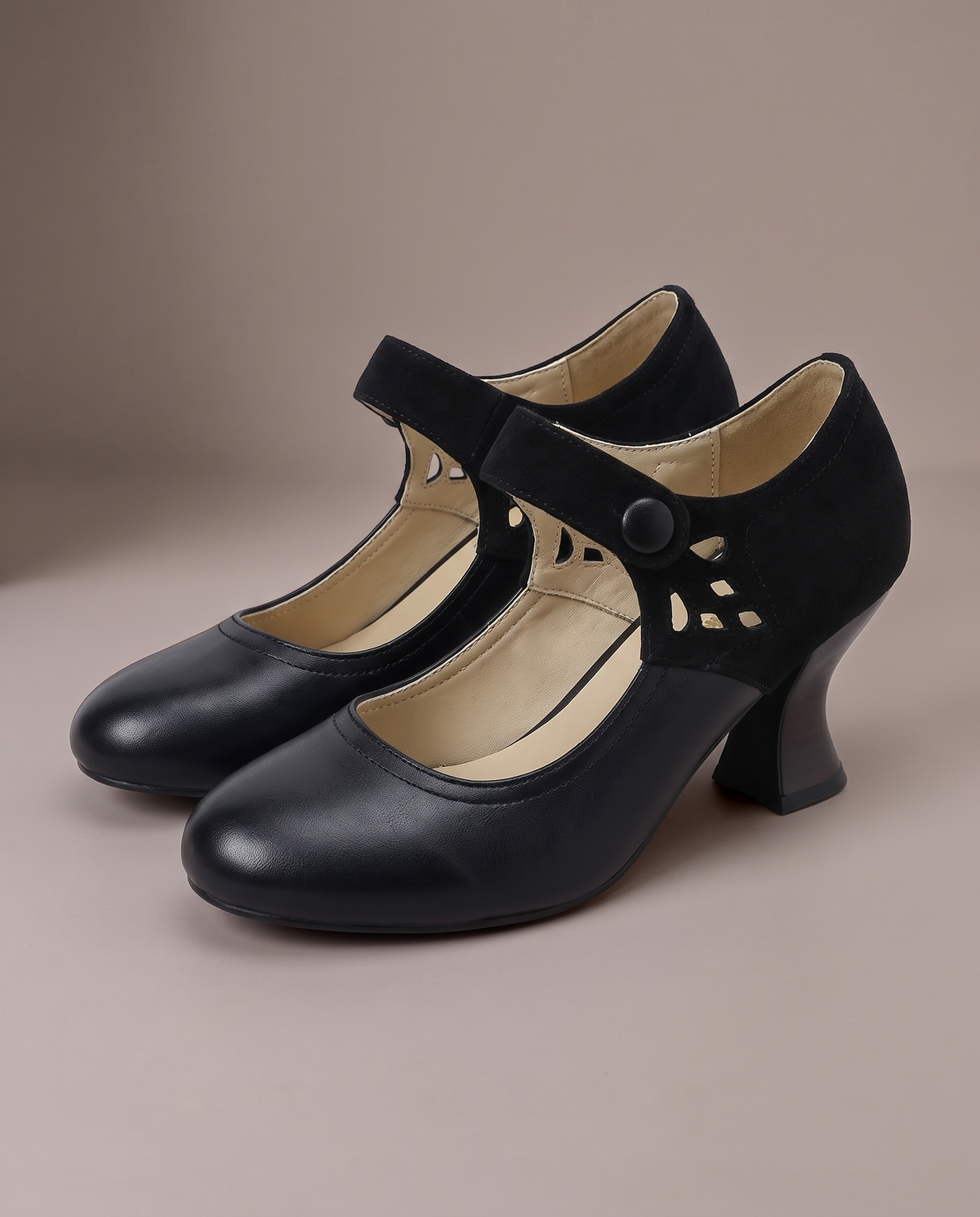 Madeleine™ Vintage Mary Jane Heels