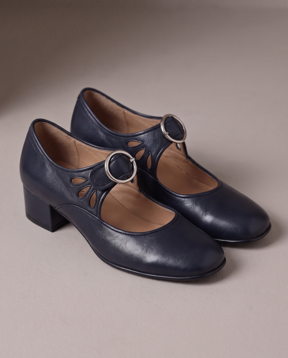 Amelie™ Classic Leather Mary Janes