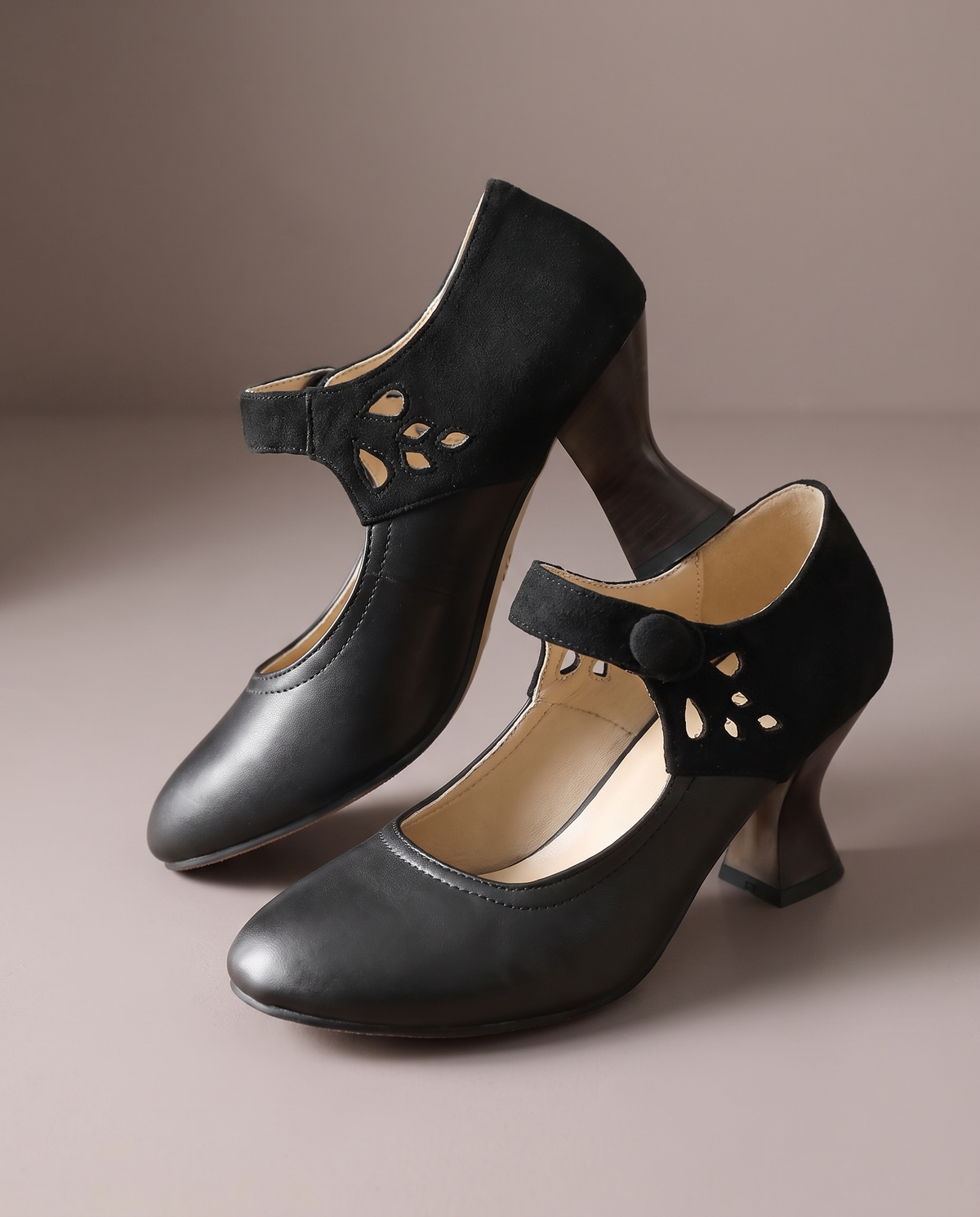 Florence™ Vintage Cut-Out Heels